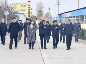 市委常委、副市長(zhǎng)潘開(kāi)名蒞臨洛陽(yáng)正大食品調(diào)研